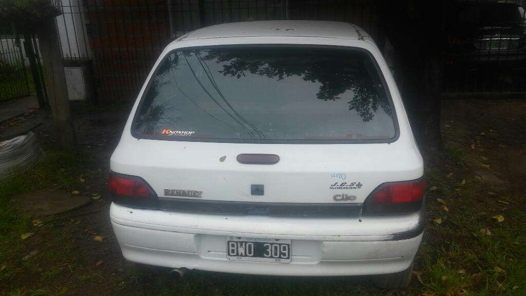 Clio 98 Escucho Oferta 37