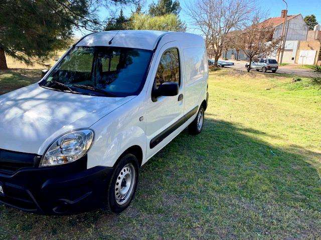 RENAULT KANGOO FULL GNC  PTO FINANCIO