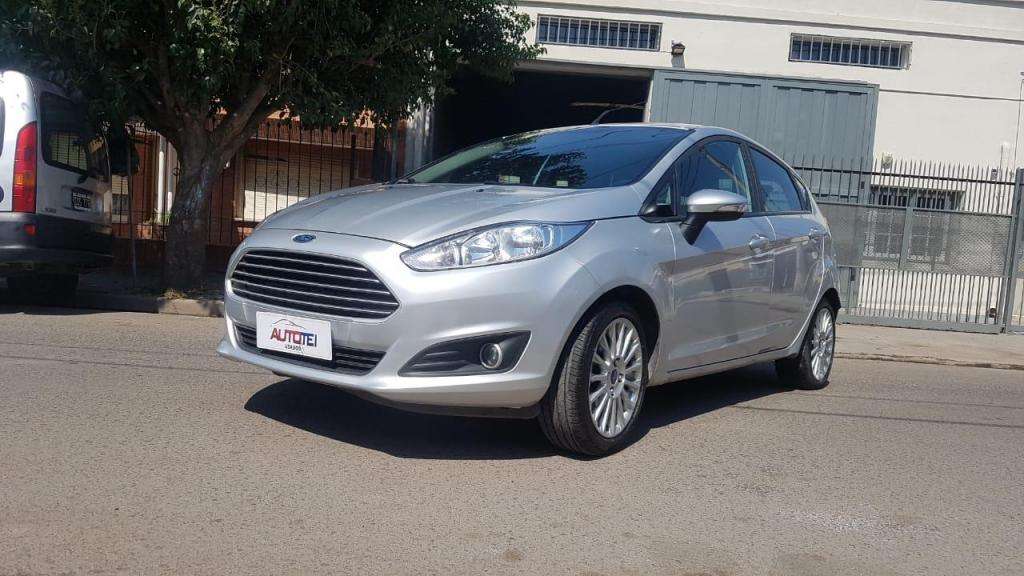 FORD FIESTA KINETIC 1.6 SE PLUS 