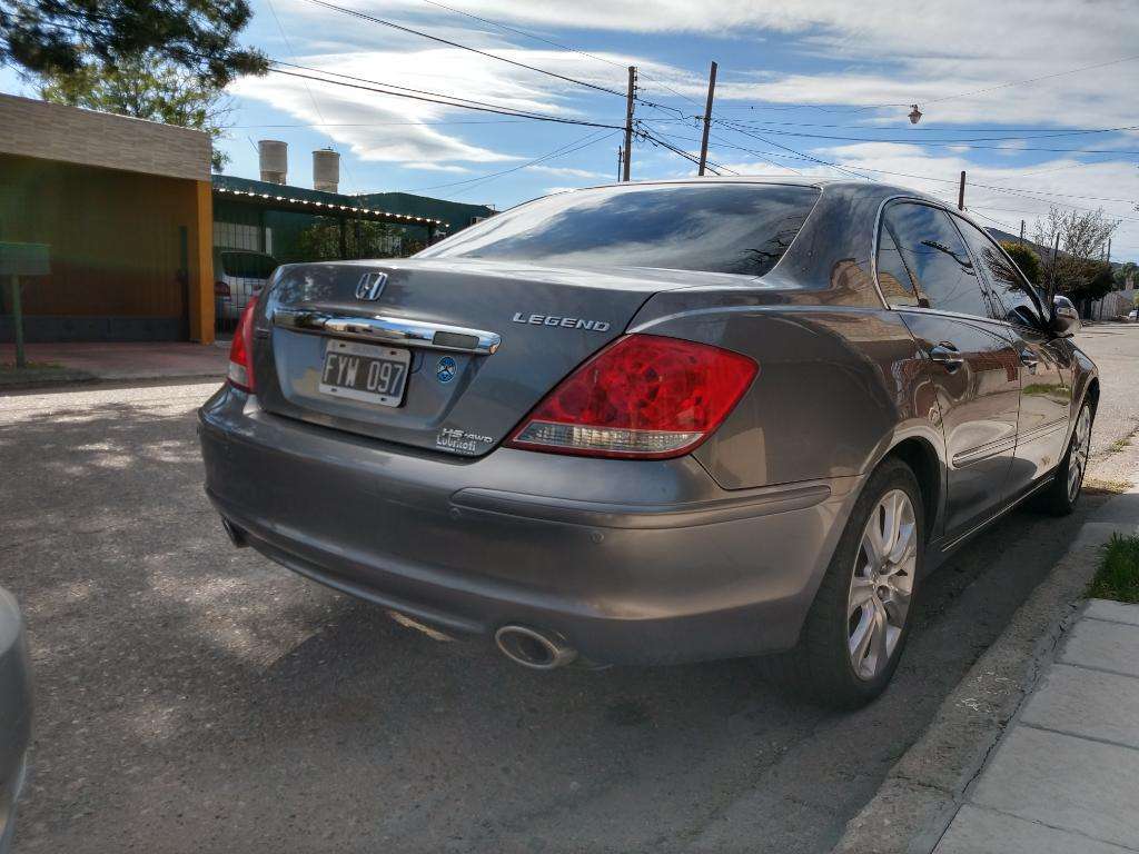 Vendo Honda Legend Impecable