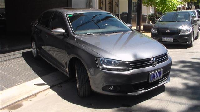 Volkswagen Vento 2.0 TDI Luxury MT (140cv) (l11)