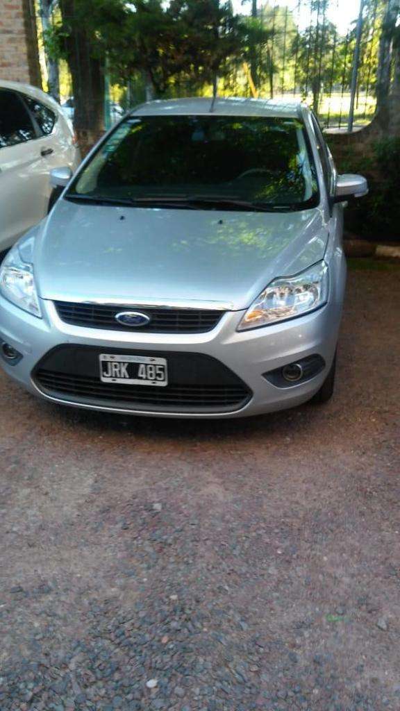 ford focus  full 1.6 5 ptas