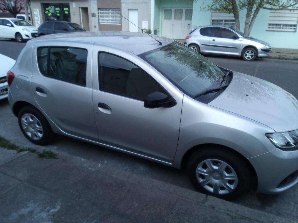 VENDO RENAULT SANDERO  KM