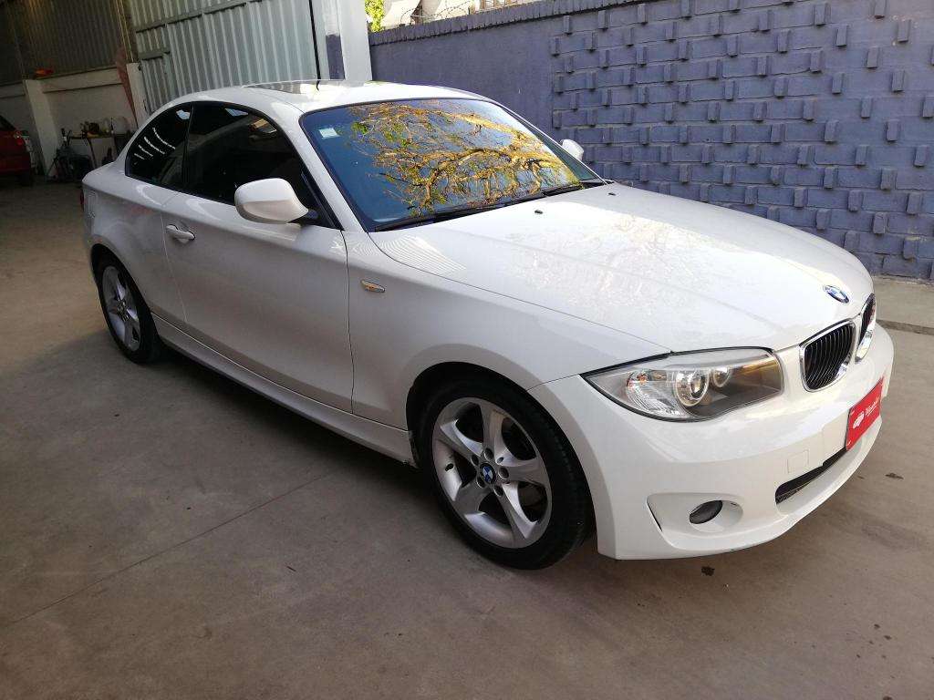 bmw 120i  IMPECABLE
