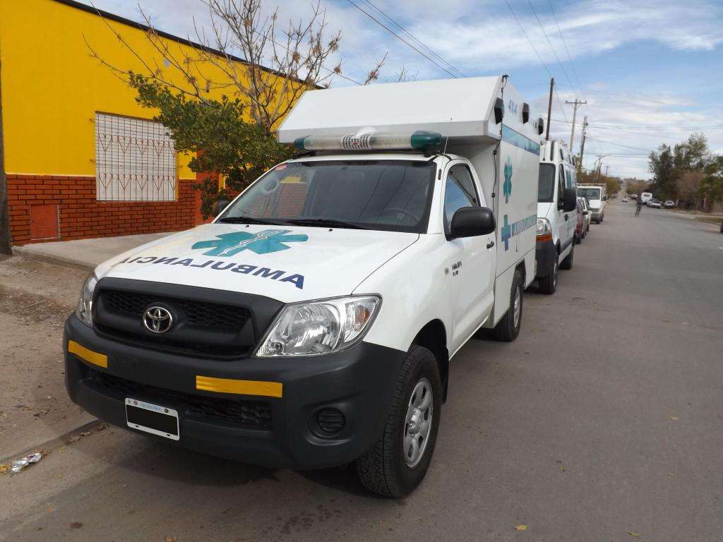 Ambulancia Hilux 4x4 CS  Diesel Camioneta