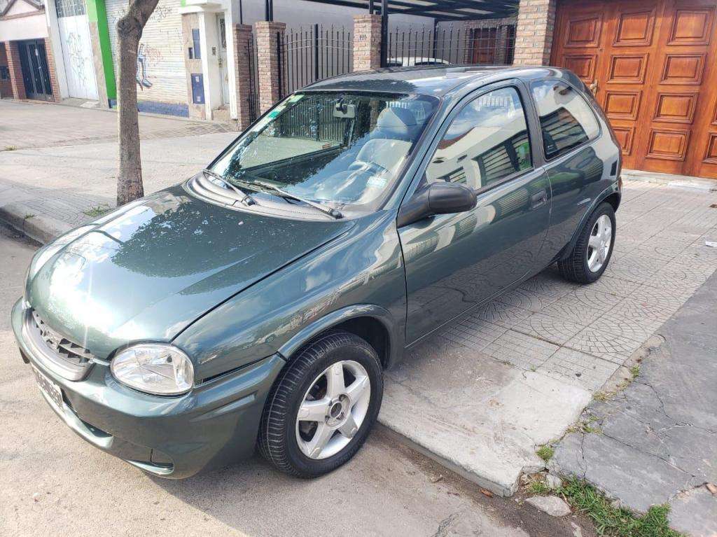 Corsa City  Base 1.6