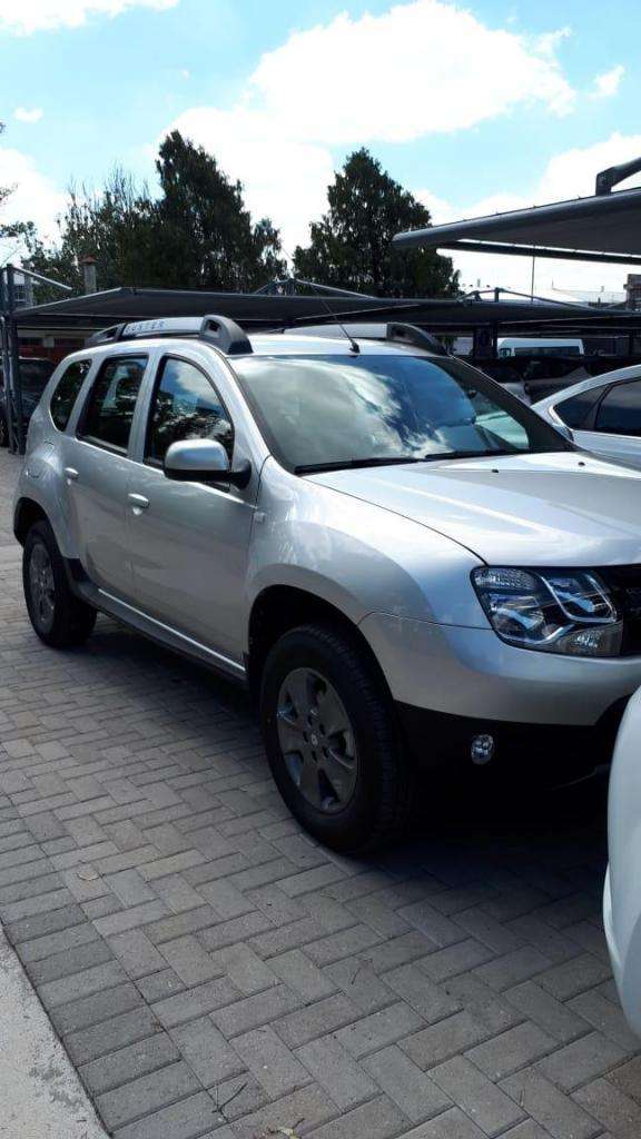 Duster Ph2 Privilege 2.0 4xkm "impecable"