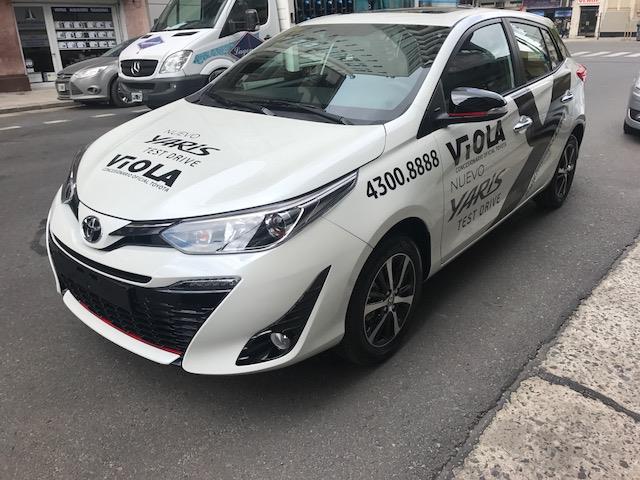 Toyota Yaris 1.5 CVT (107cv)