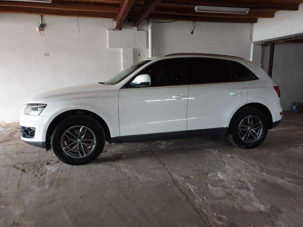Audi Q5 Luxury A/t