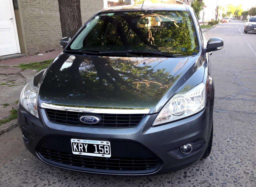 FORD FOCUS TREND ll,1,6 SIGMA