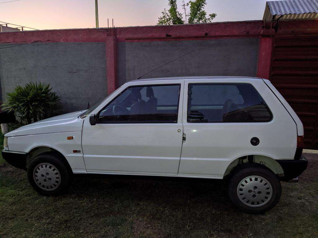 Fiat Uno CL 1.6
