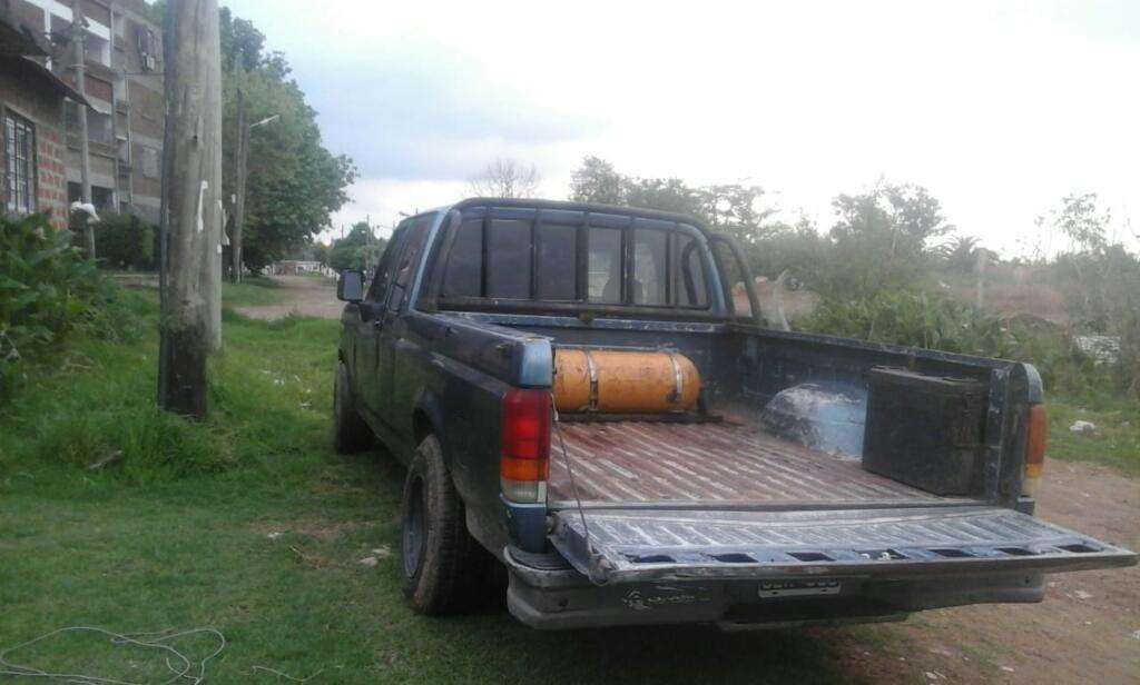 Ford 100 Supercab 94 Nafta /gas