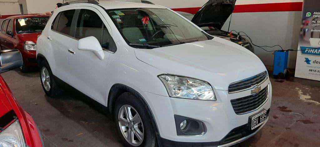 -Chevrolet Tracker LTZ año  -Nafta/ GNC -  Km -