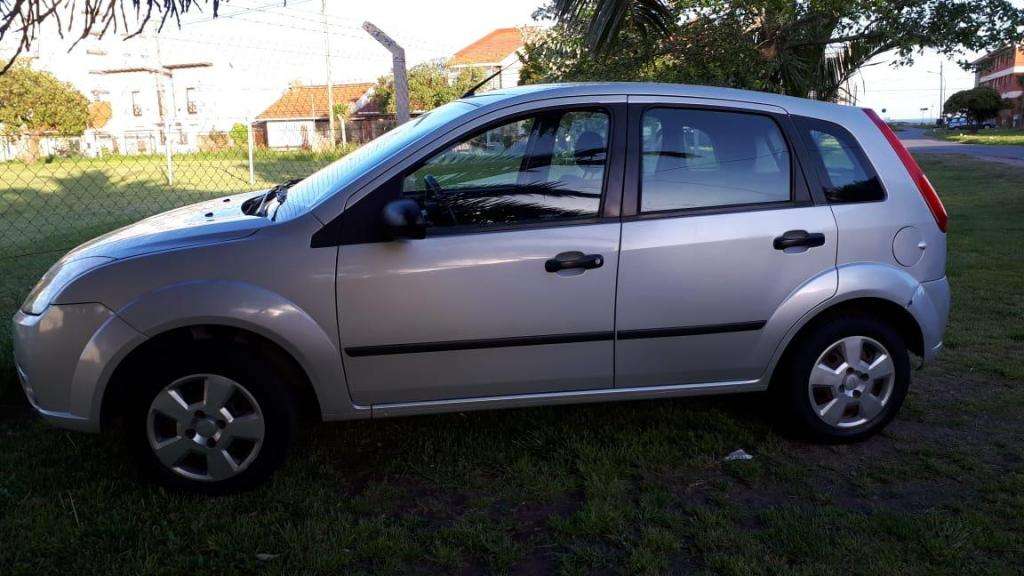 Ford Fiesta  Ambiente 1.6