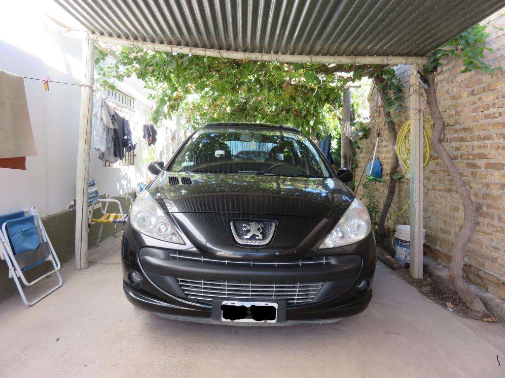 peugeot 207 XT 1.9D