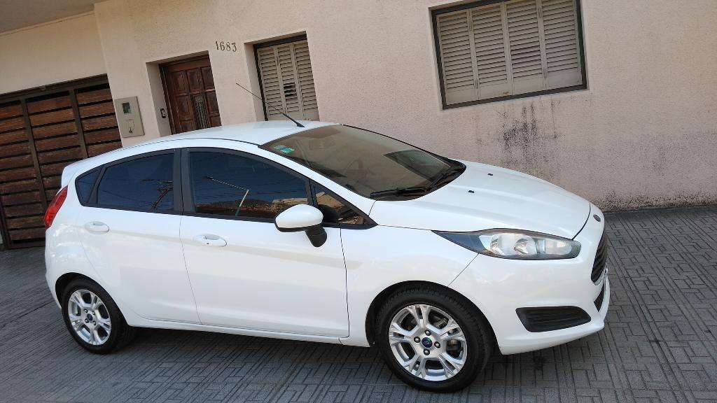 Ford Fiesta  Impecable