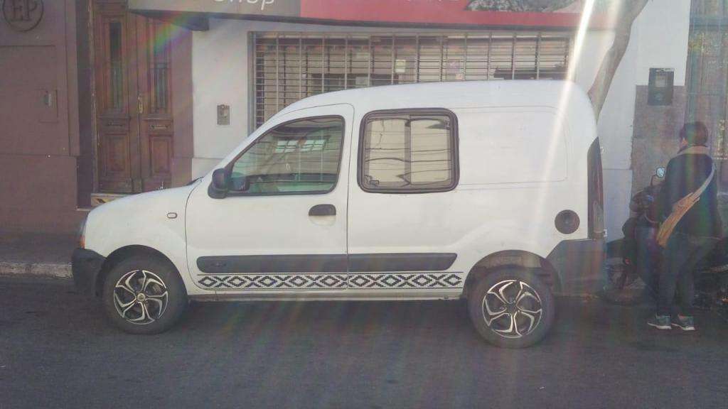 Kangoo  San Luis 100 mil