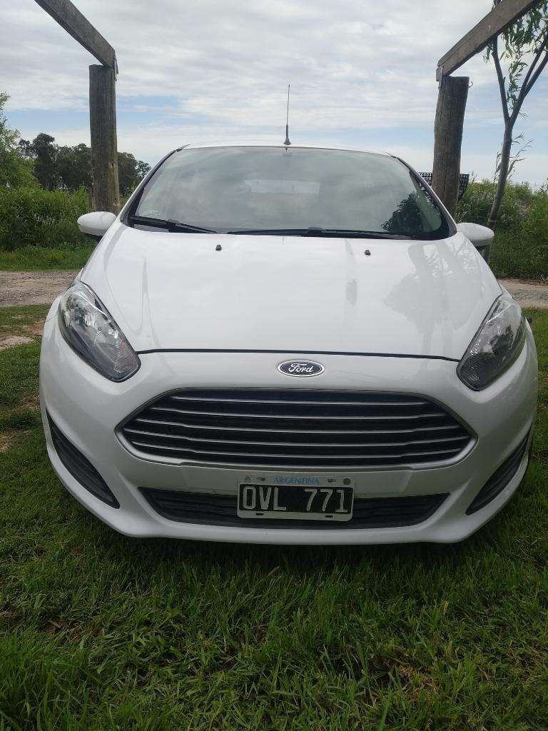 Vendo Ford Fiesta  Base Dueño