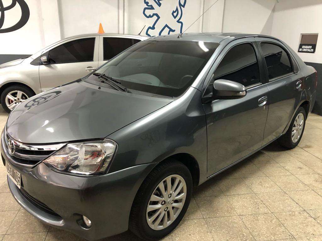 Vendo Inmaculado Toyota Etios Xls Full..