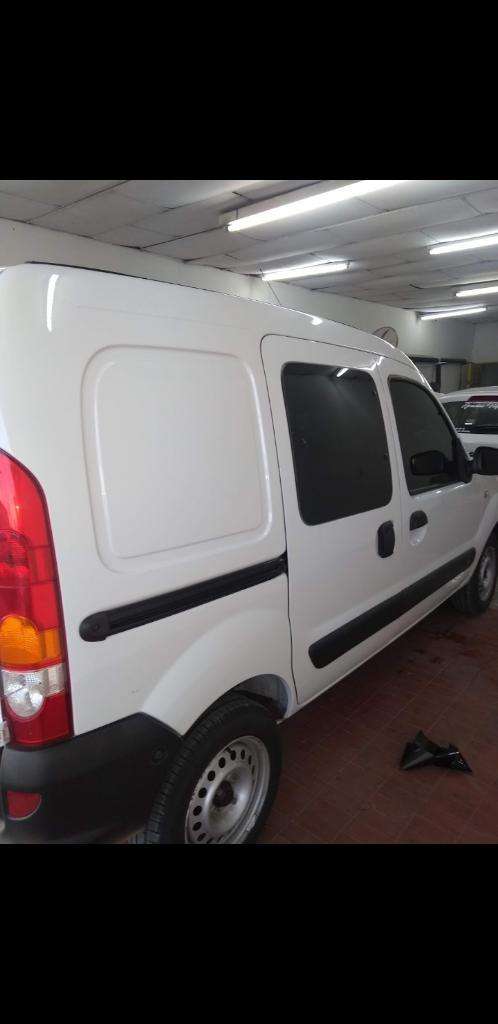 Vendo Kangoo Modelo  T F 