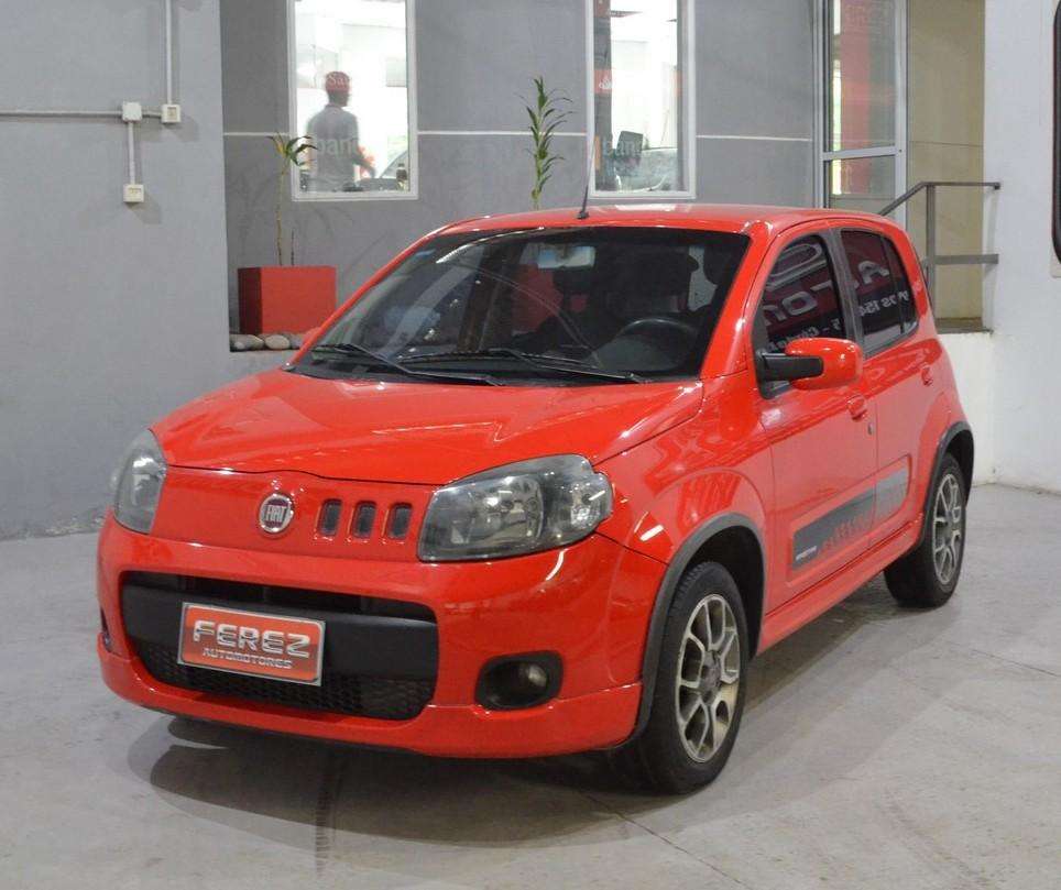 Fiat uno sporting 1.4 8v nafta  puertas color rojo