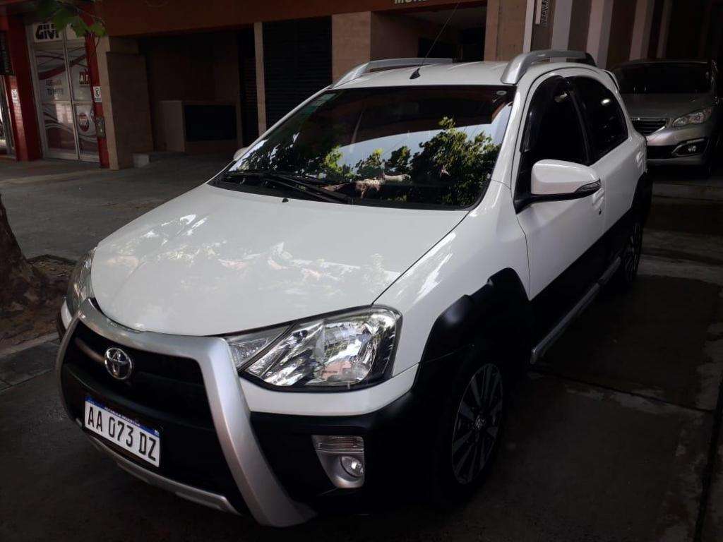 Toyota Etios Cross 1.5