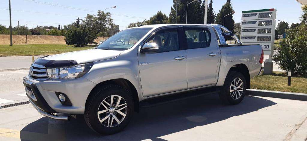 Tdi 2.8 Hilux Srv Cuero 4x2