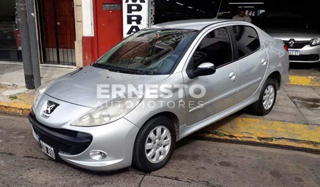 Peugeot 207 Compact 4P 1.4 Nafta Allure - XS (75cv)