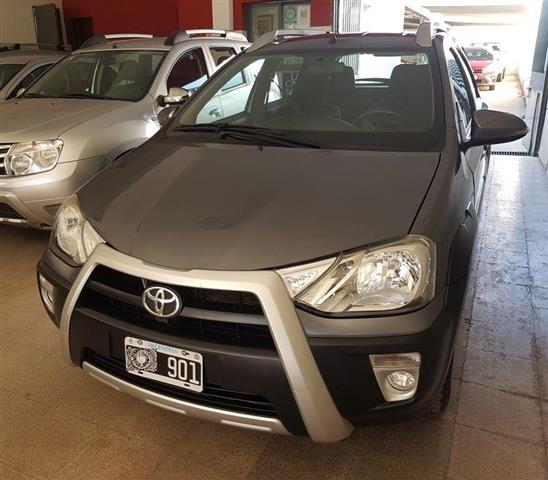 Toyota Etios Cross 1.5 MT5 (90cv) 5P