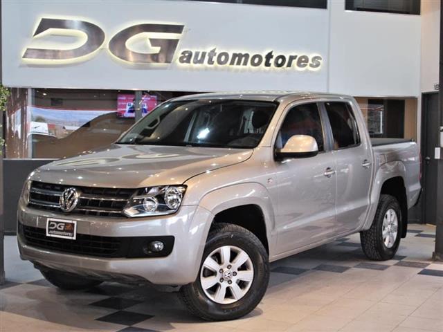 Volkswagen Amarok C/Doble 2.0 TDI 4x4 MT6 Trendline (140cv)